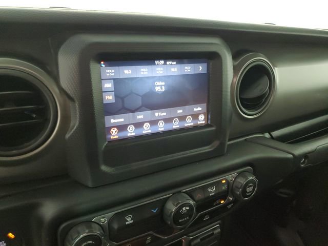 Used 2023 Jeep Gladiator Sport AWD/4WD image 27