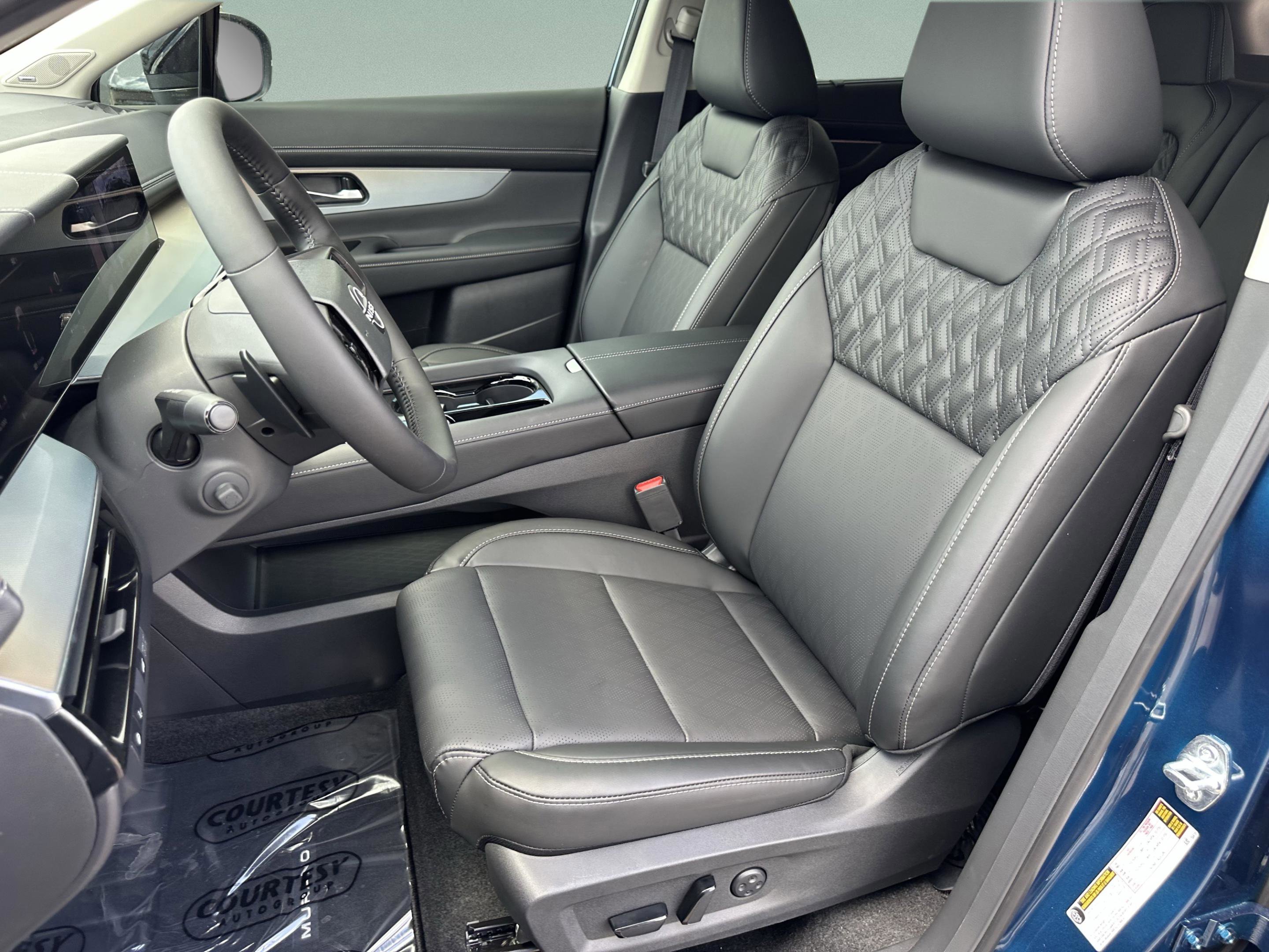 New 2026 Nissan Murano Platinum w/ Cargo Package image 17