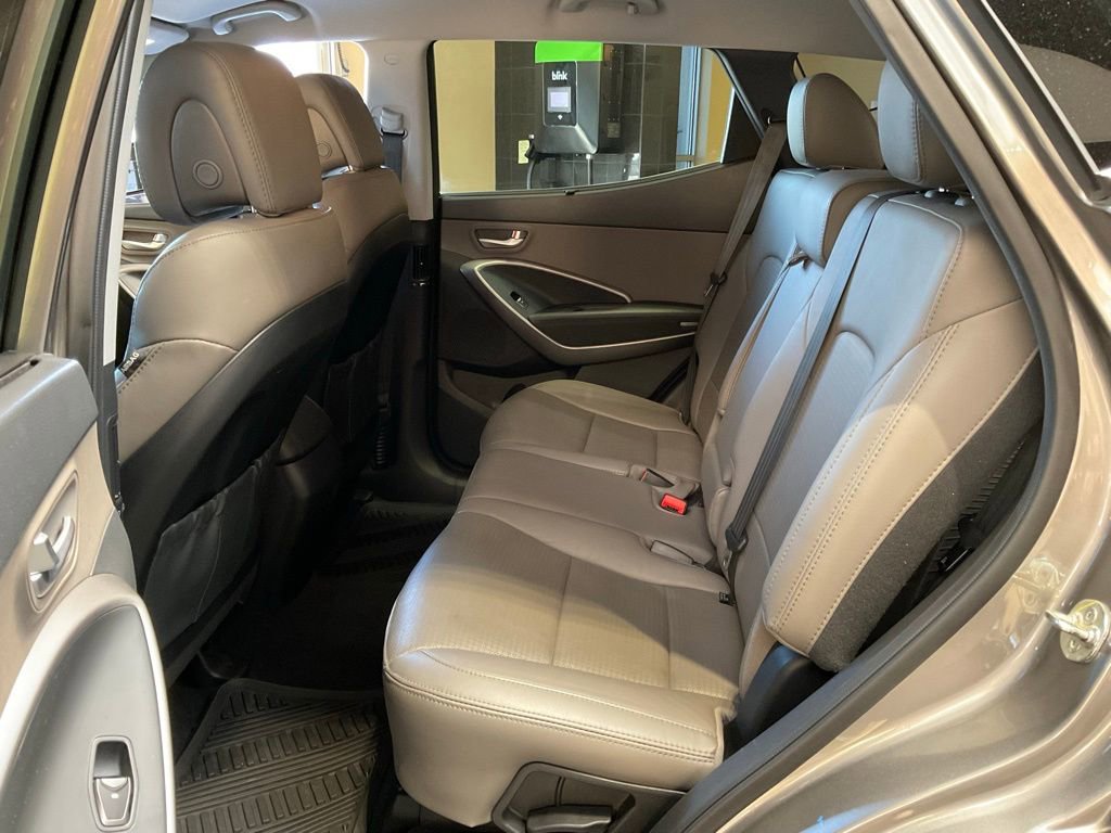 Used 2016 Hyundai Santa Fe Sport w/ Option Group 03 image 21