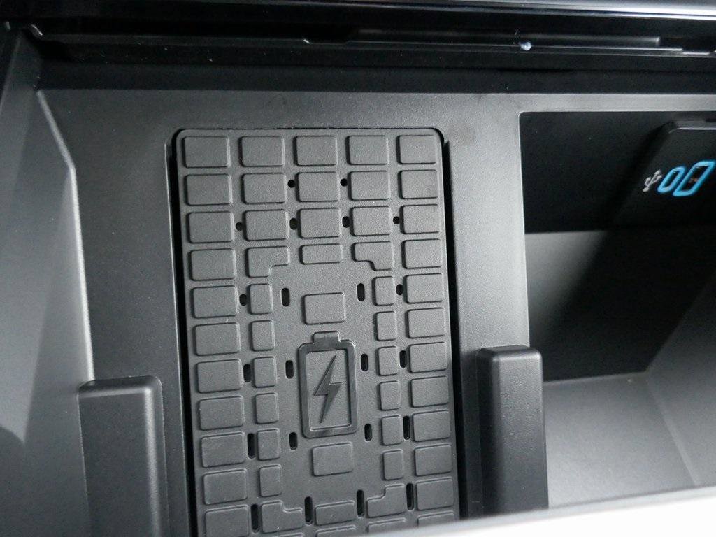 New 2026 Ford F250 Platinum image 24