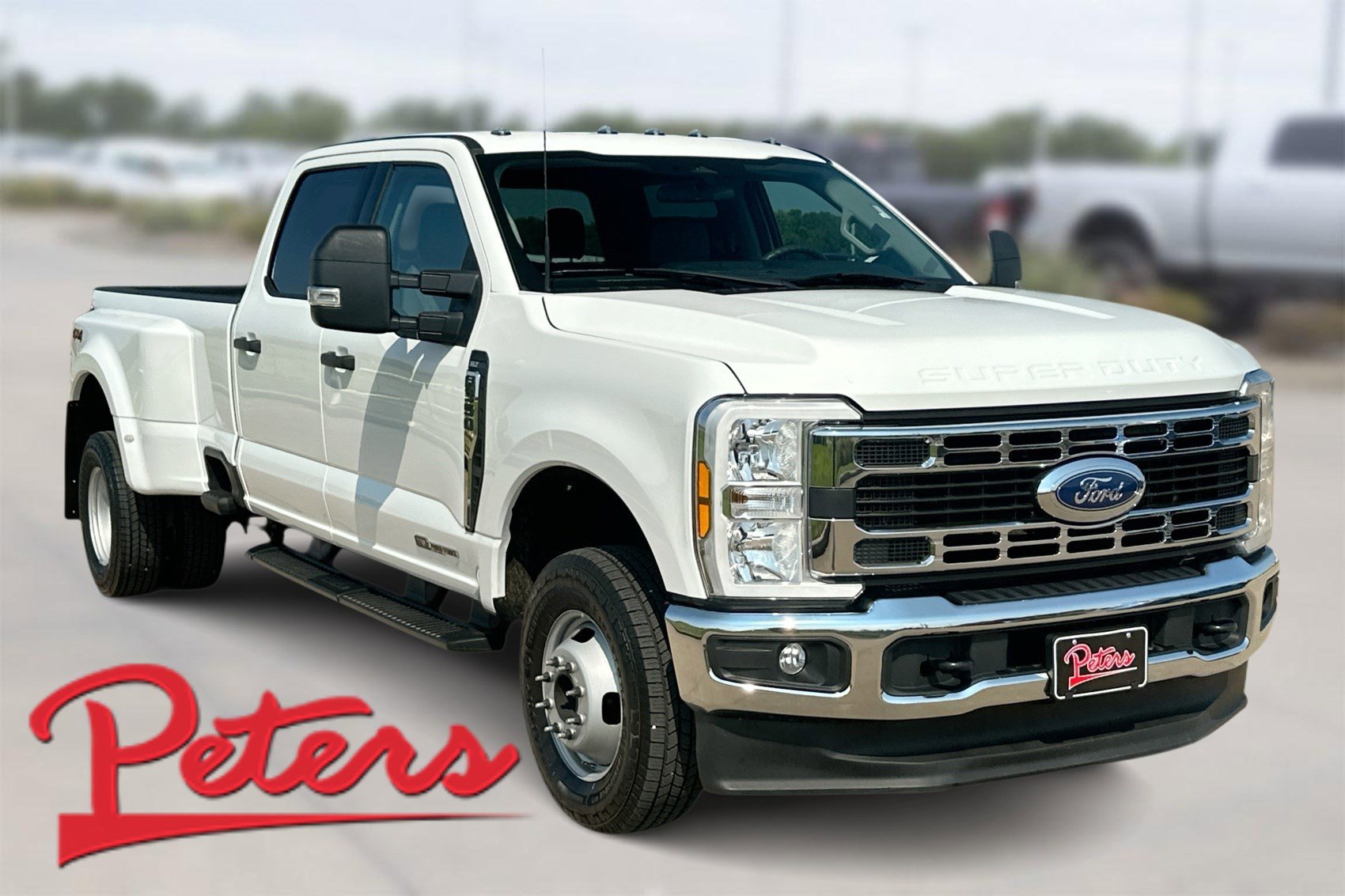 Used 2024 Ford F350 XLT image 1