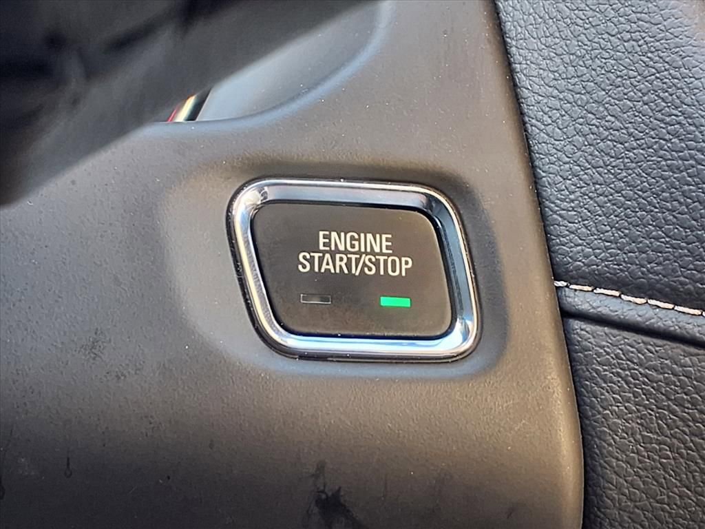 Used 2021 GMC Acadia Denali w/ Denali Technology Package image 29