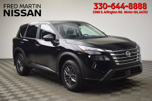 Certified 2025 Nissan Rogue S image 1