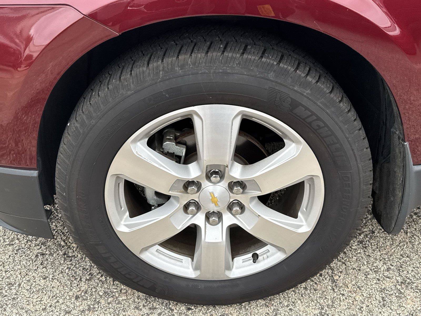 Used 2016 Chevrolet Traverse LTZ FWD image 9