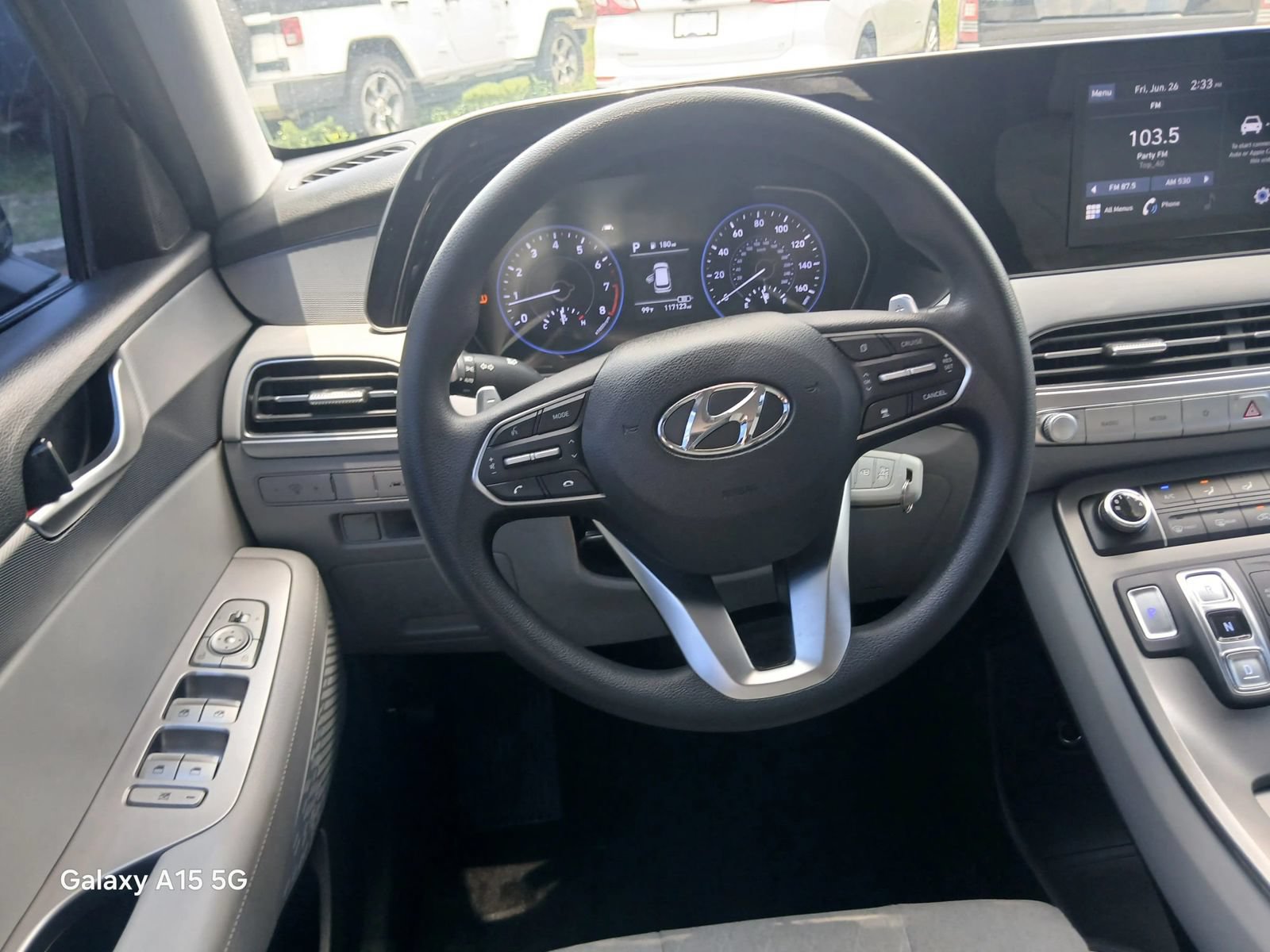Used 2021 Hyundai Palisade SE FWD image 25