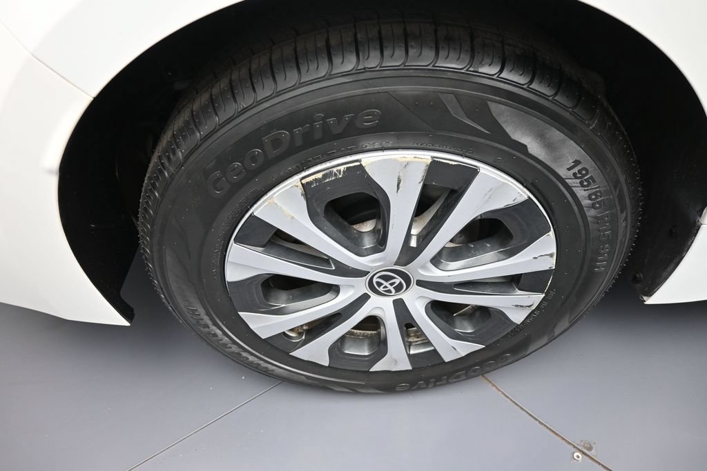 Certified 2020 Toyota Corolla LE FWD image 13