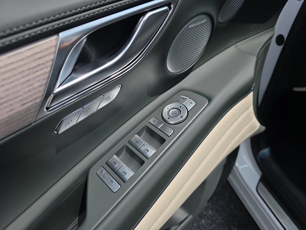 New 2026 Genesis GV80 2.5T Prestige AWD/4WD image 19