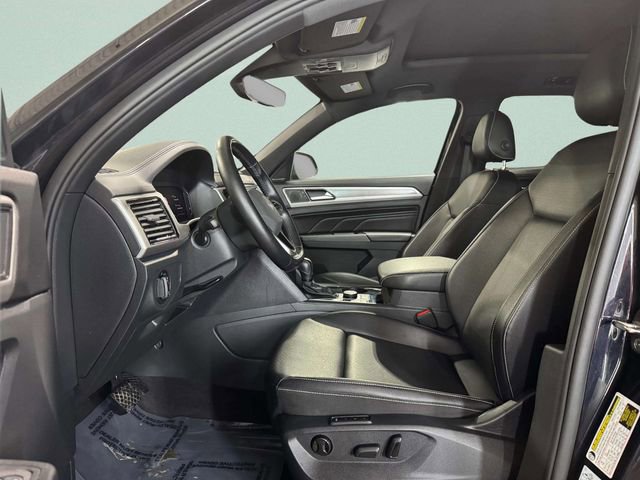 Used 2020 Volkswagen Atlas Cross Sport SEL image 22