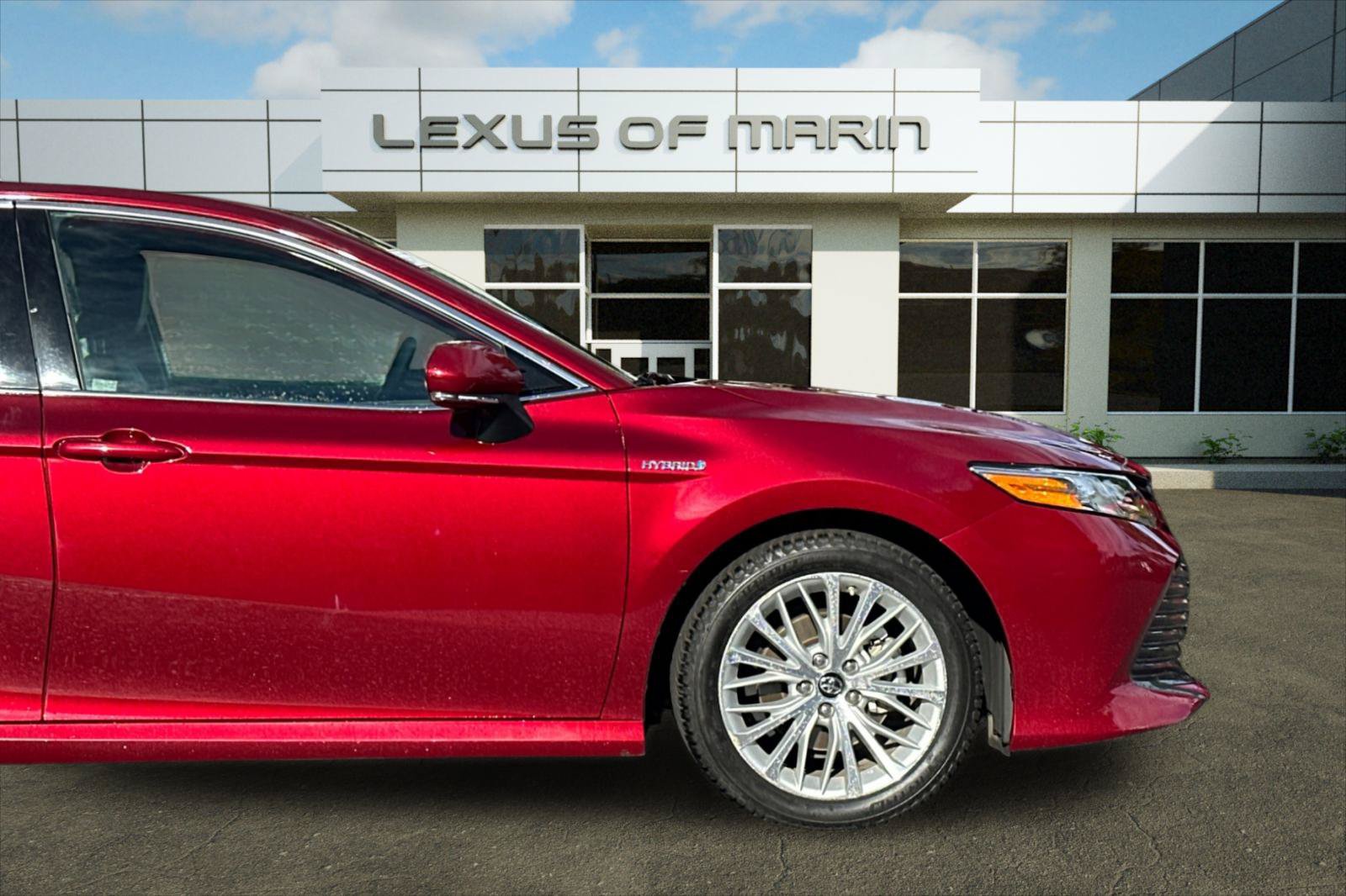 Used 2019 Toyota Camry XLE FWD image 33