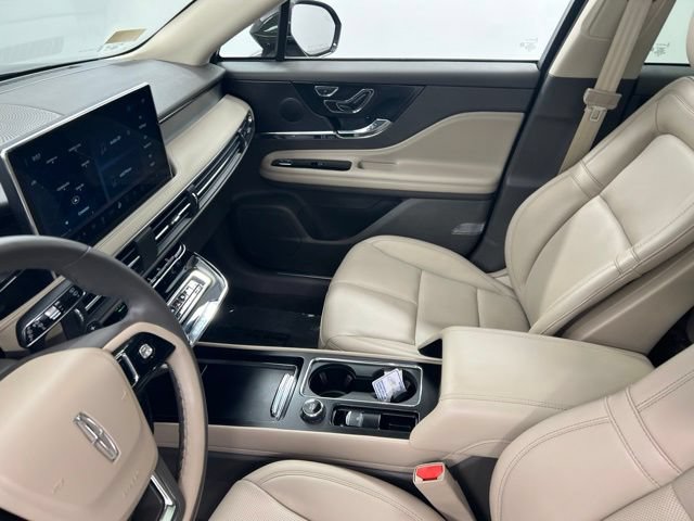 Certified 2023 Lincoln Corsair AWD w/ Equipment Group 101A image 23