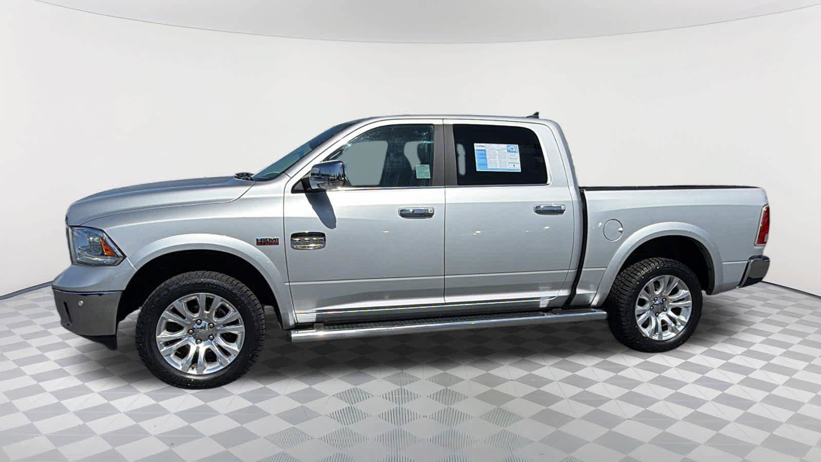 Used 2017 RAM 1500 Laramie Longhorn RWD image 8
