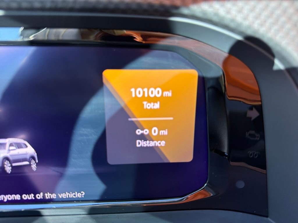 Certified 2024 Volkswagen Atlas Peak Edition SEL image 19