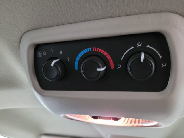 Used 2005 Chevrolet Suburban LS w/ Preferred Equipment Group image 42