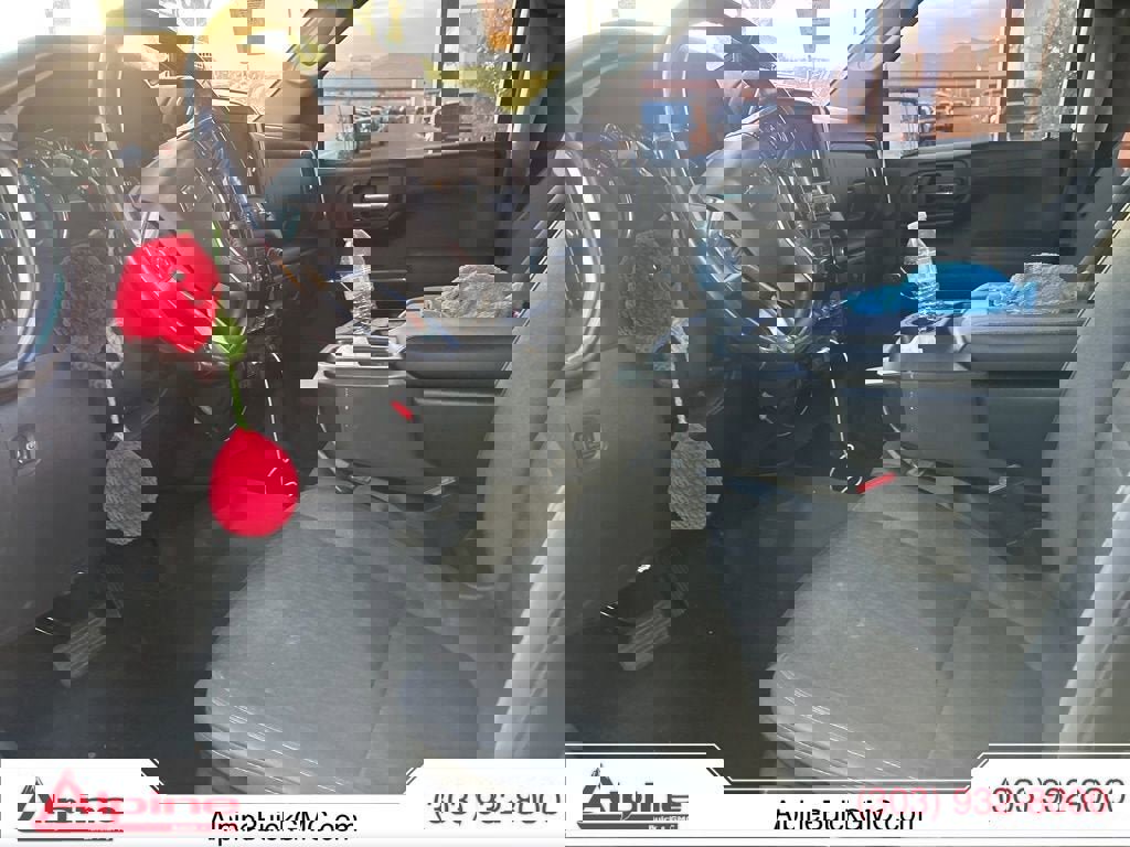 Used 2019 Chevrolet Silverado 1500 RST w/ All-Star Edition image 5