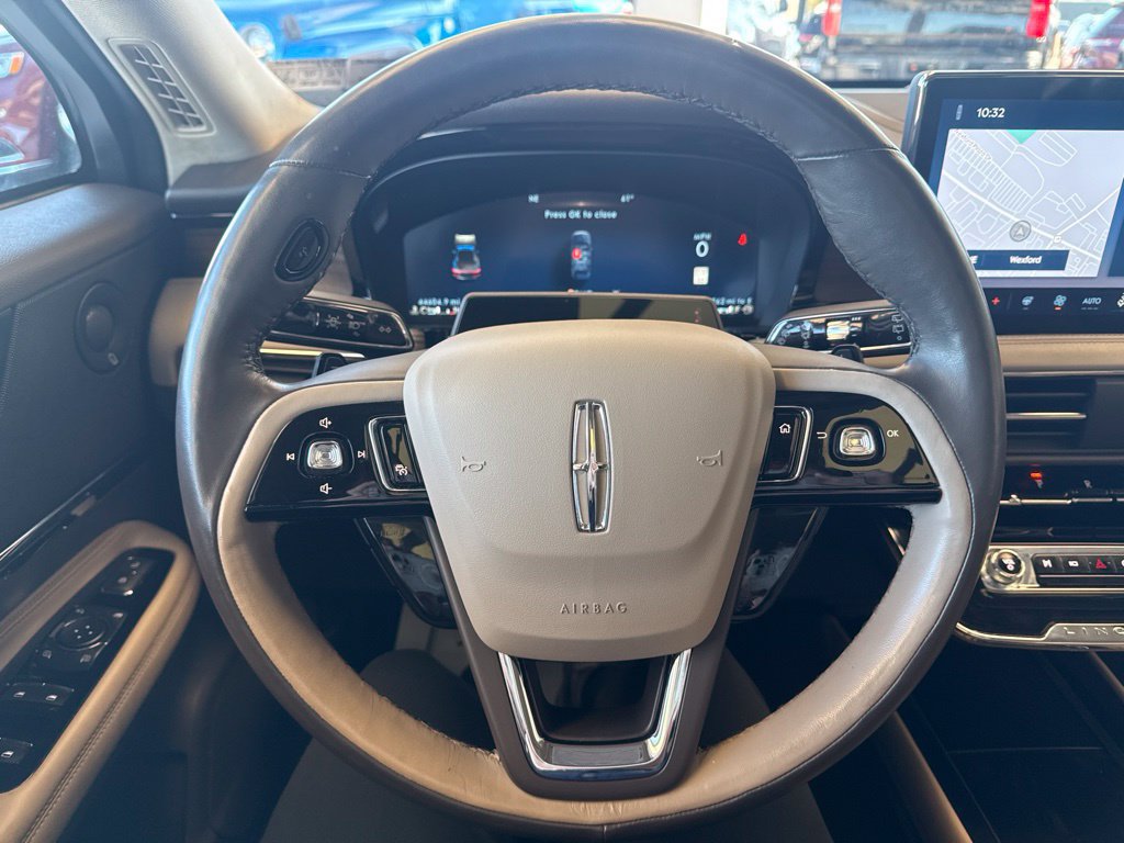 Certified 2023 Lincoln Corsair Reserve w/ Equipment Group 202A AWD/4WD image 15
