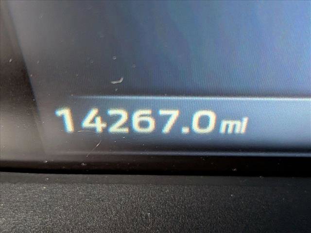 Used 2025 Ford Escape ST-Line image 11