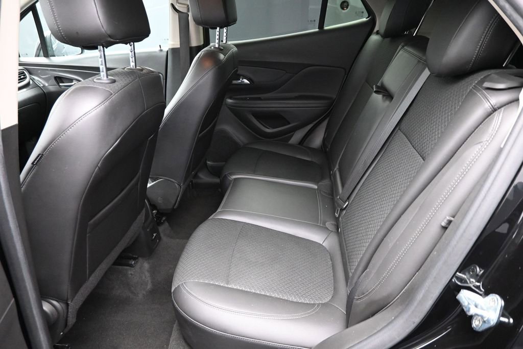 Used 2022 Buick Encore Preferred w/ Safety Package AWD/4WD image 12