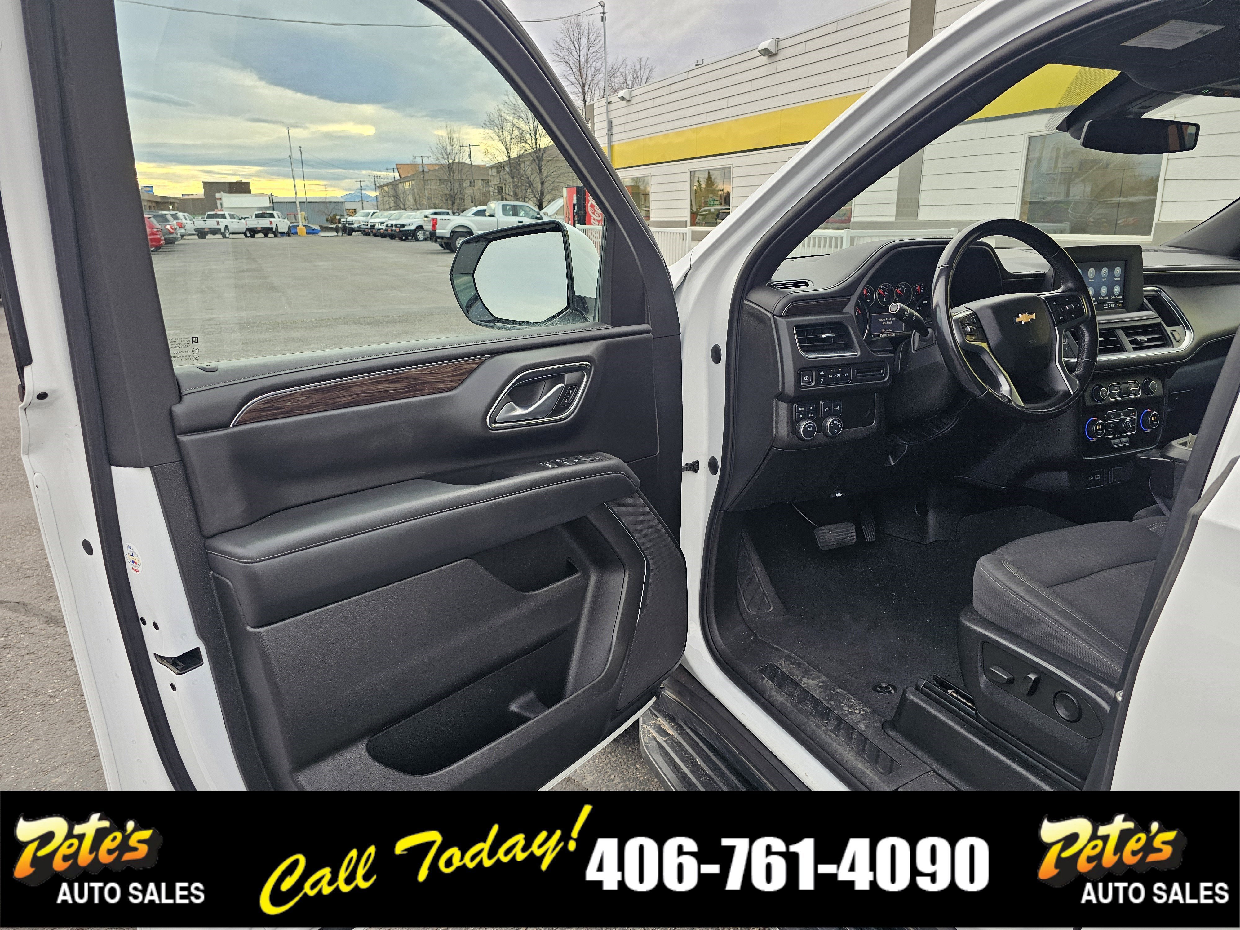 Used 2022 Chevrolet Suburban LS AWD/4WD image 19