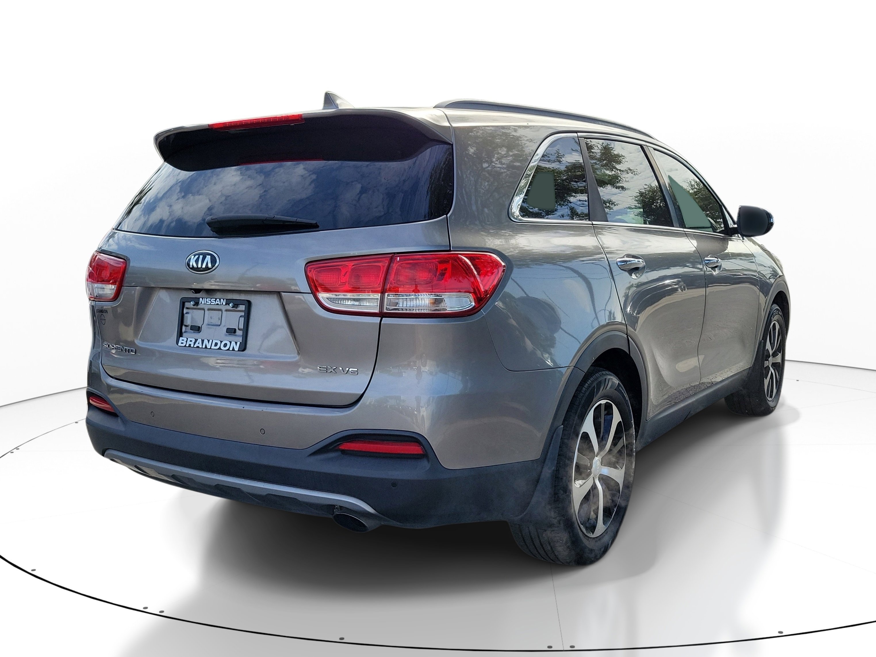 Used 2018 Kia Sorento EX image 7