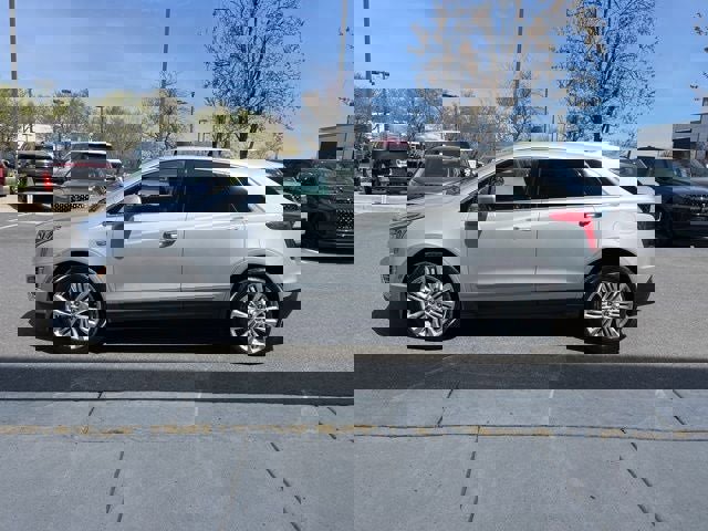 Used 2019 Cadillac XT5 Premium Luxury image 4