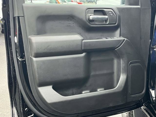 Used 2025 Chevrolet Silverado 1500 Custom w/ Turbomax Blackout Package image 14