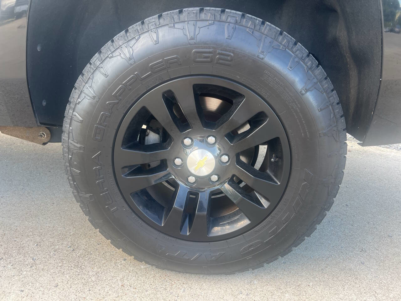 Used 2015 Chevrolet Tahoe LT image 13