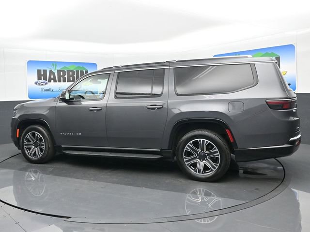 Used 2023 Jeep Wagoneer L Series II image 3