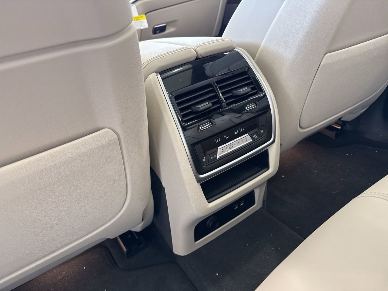 New 2026 BMW X5 xDrive40i AWD/4WD image 45