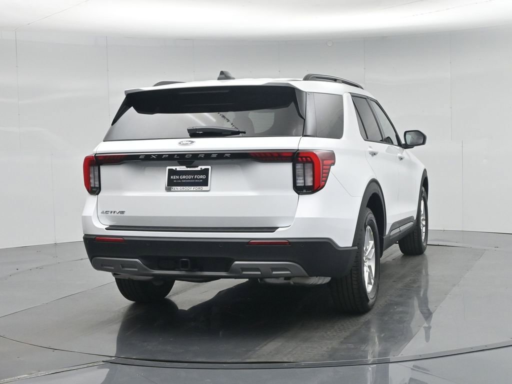 New 2026 Ford Explorer Active RWD image 53