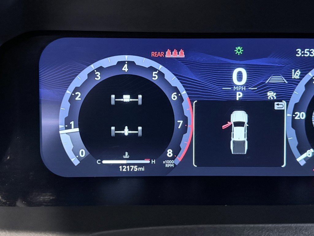 Used 2024 Toyota Tacoma TRD Sport image 40