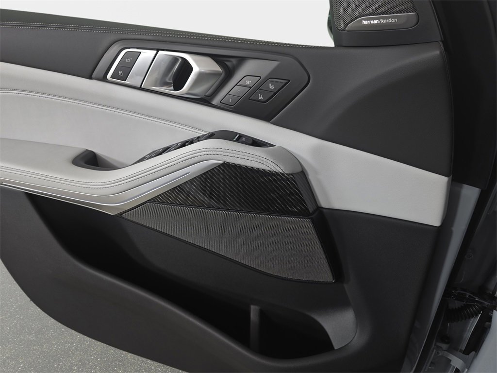 New 2026 BMW X5 M60i image 26