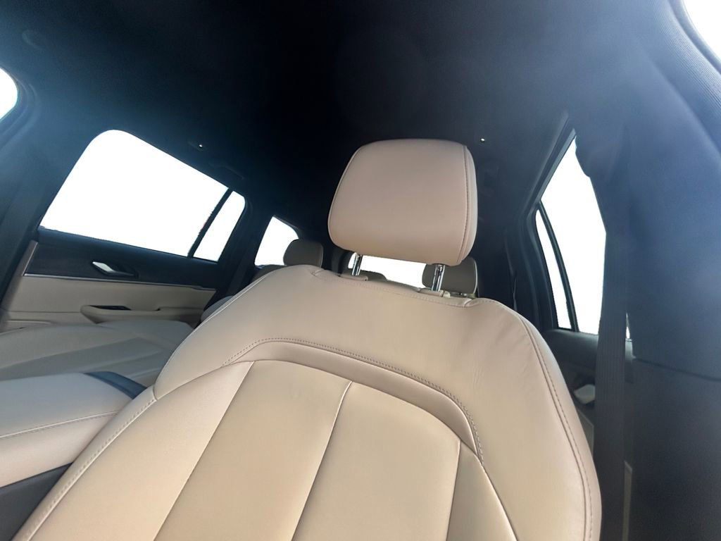 Used 2023 Jeep Grand Cherokee Limited image 26