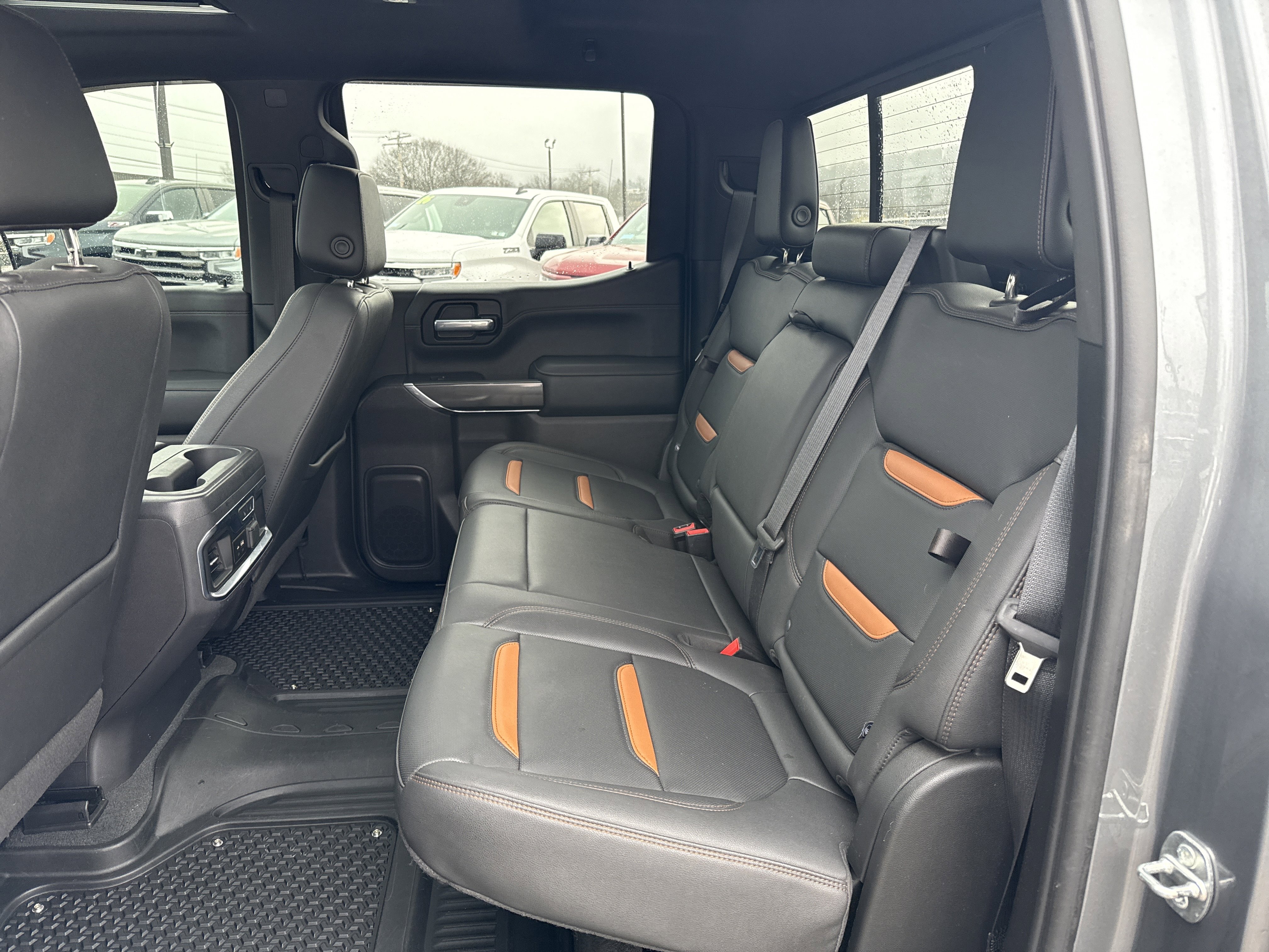 Used 2021 GMC Sierra 1500 AT4 w/ AT4 Premium Package image 13