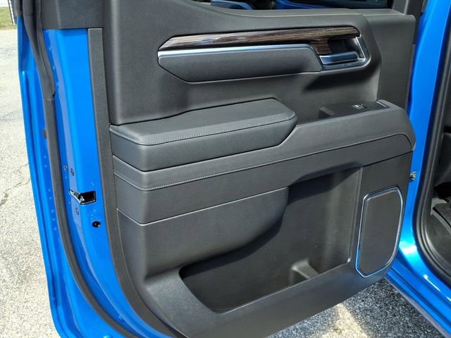 Used 2025 Chevrolet Silverado 1500 LT image 17