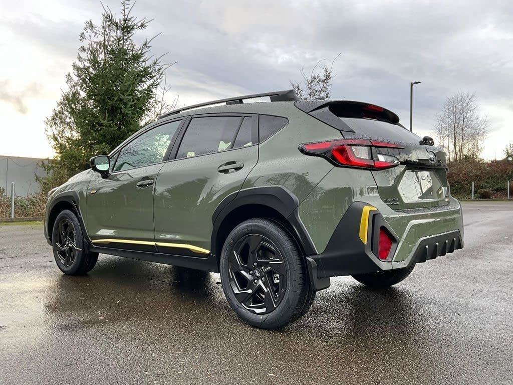 Used 2025 Subaru Crosstrek 2.5i Sport w/ Crosstrek Mirror Package AWD/4WD image 5