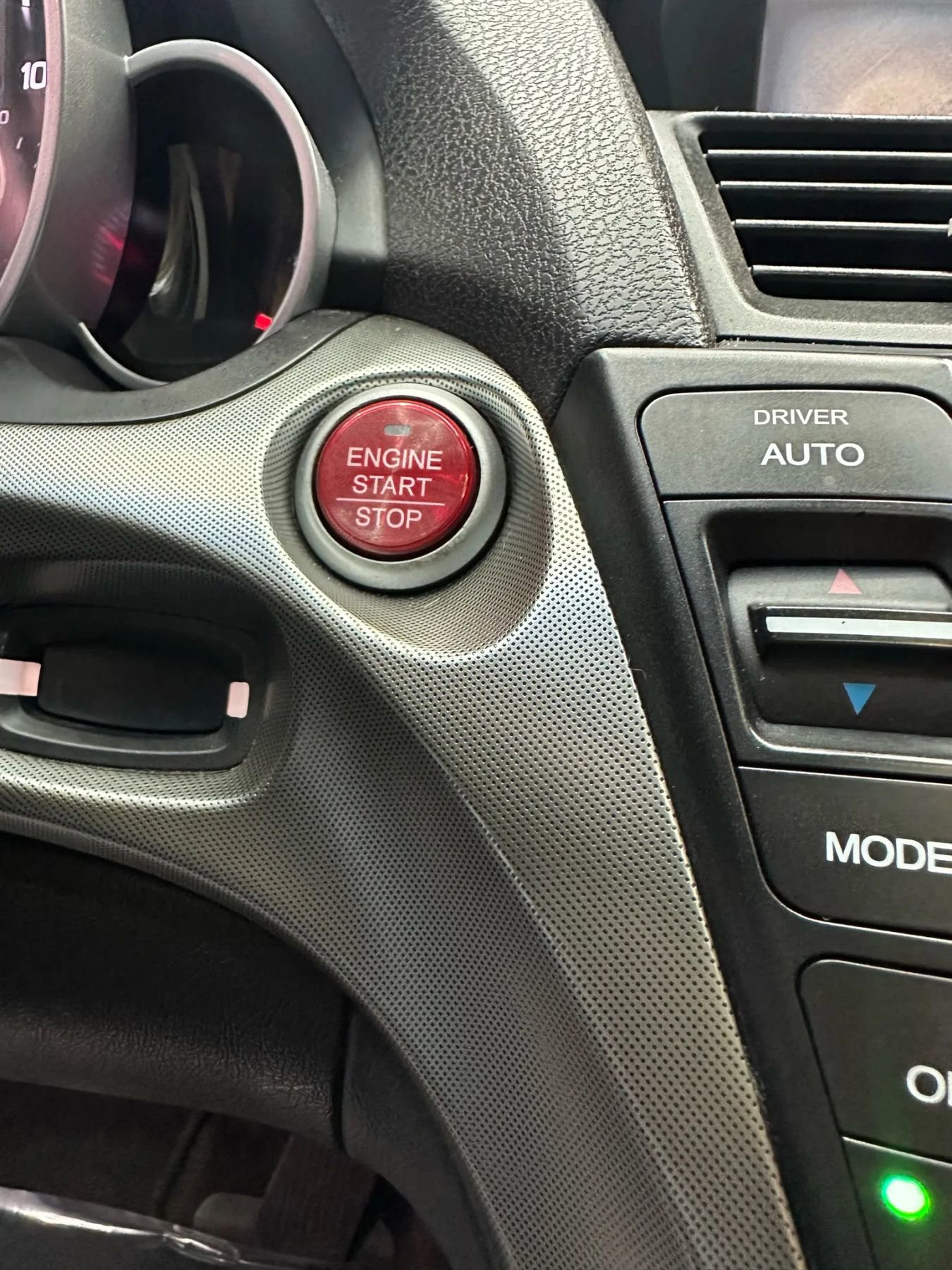 Used 2011 Acura TL w/ Technology Package image 15