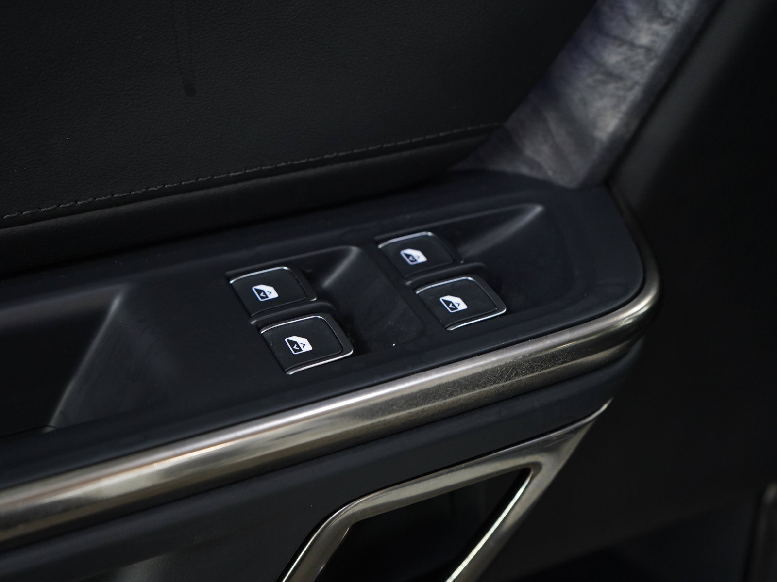 Used 2022 Rivian R1T Adventure AWD/4WD image 21