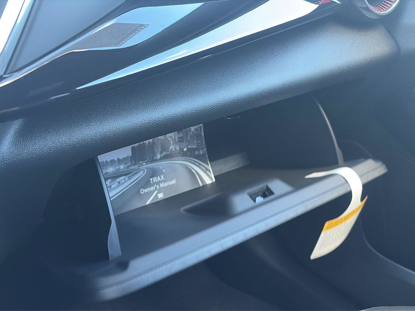 New 2026 Chevrolet Trax RS w/ Sunroof Package FWD image 22