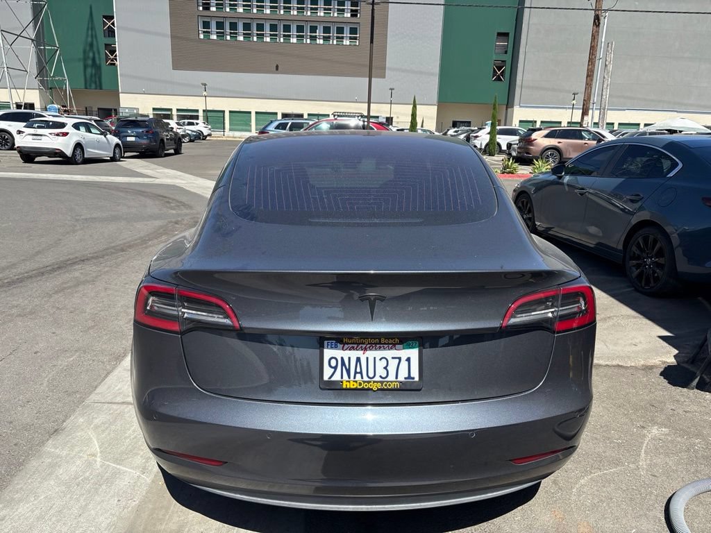 Used 2018 Tesla Model 3 Long Range RWD image 7