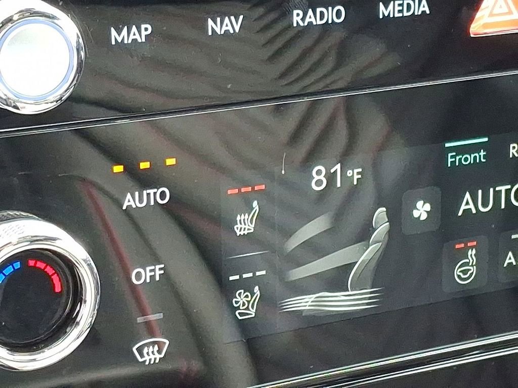 Used 2025 Genesis G80 2.5T Sport Prestige image 19