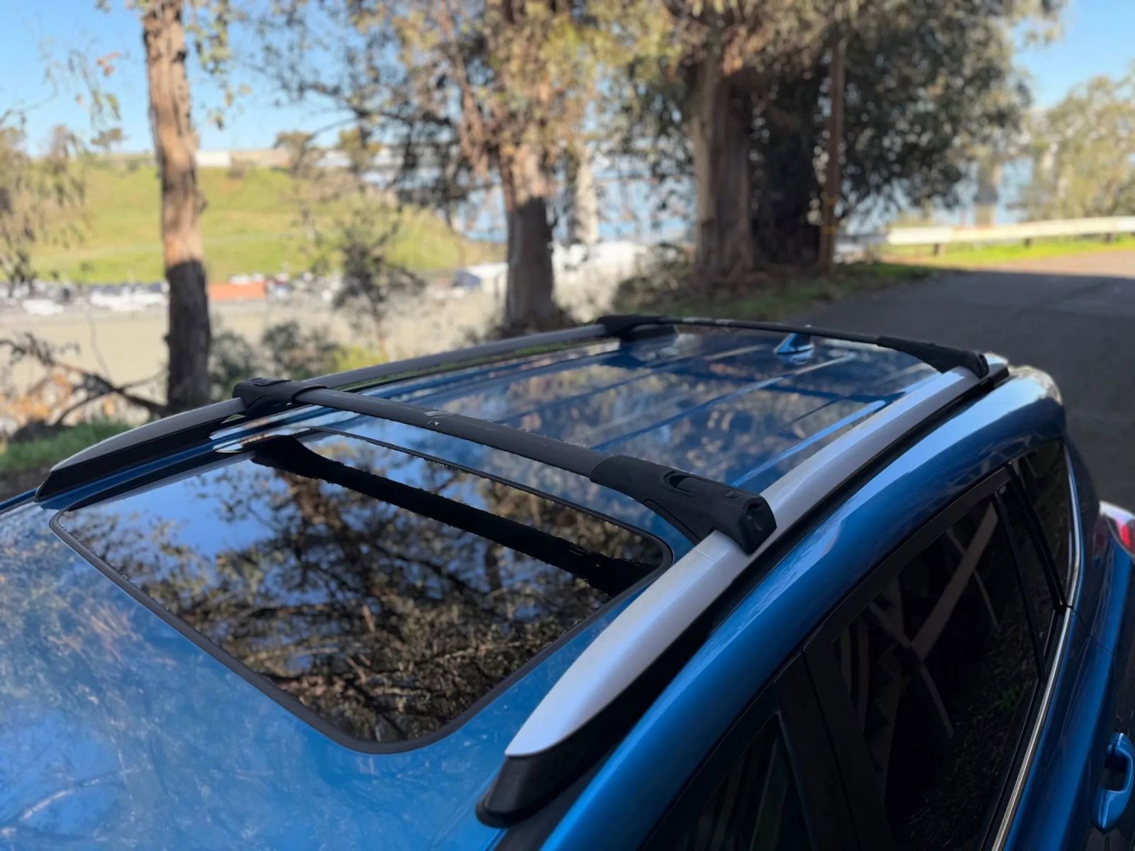 Used 2016 Toyota RAV4 SE FWD image 6