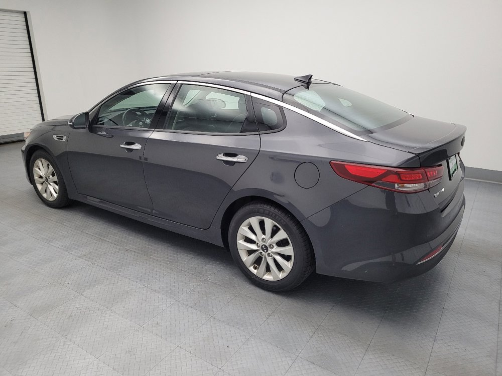 Used 2018 Kia Optima S w/ Panoramic Sunroof Package FWD image 3