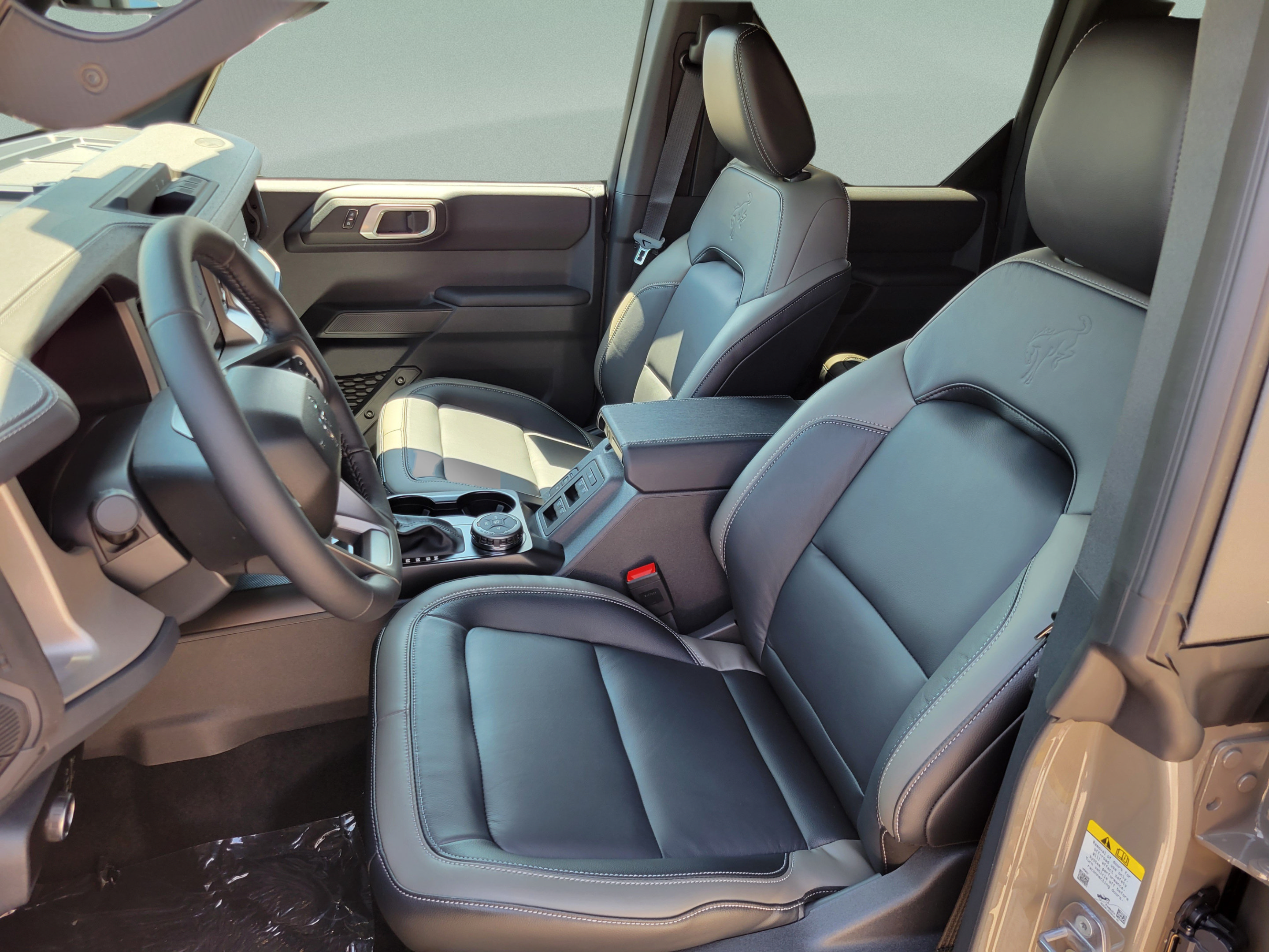 New 2026 Ford Bronco Outer Banks AWD/4WD image 17