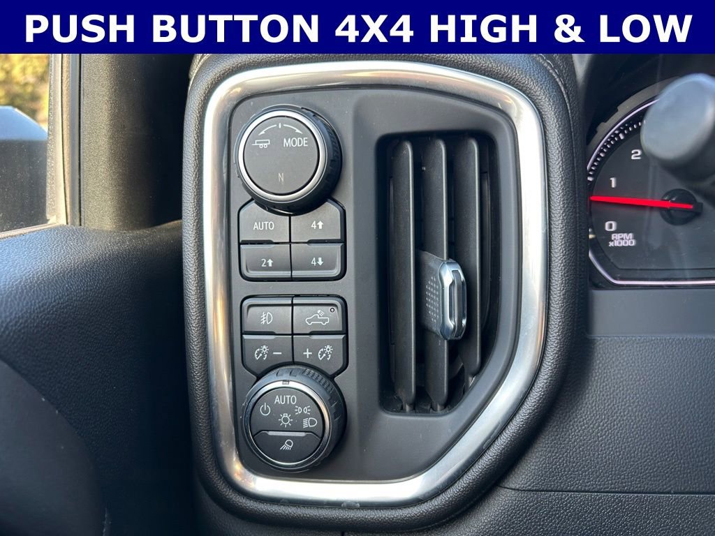 Used 2022 Chevrolet Silverado 2500 LTZ w/ Z71 Off-Road Package image 13