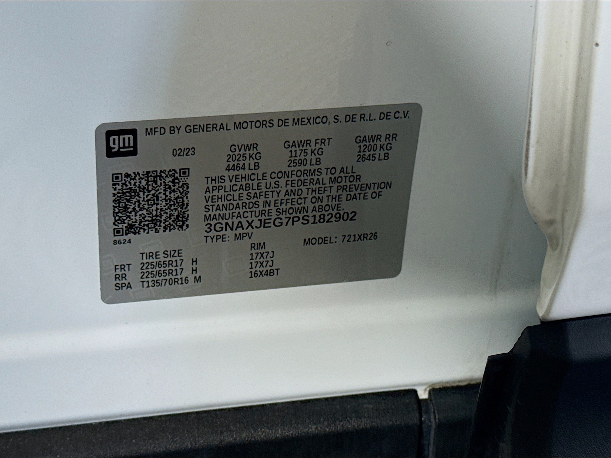 Used 2023 Chevrolet Equinox LT FWD image 40