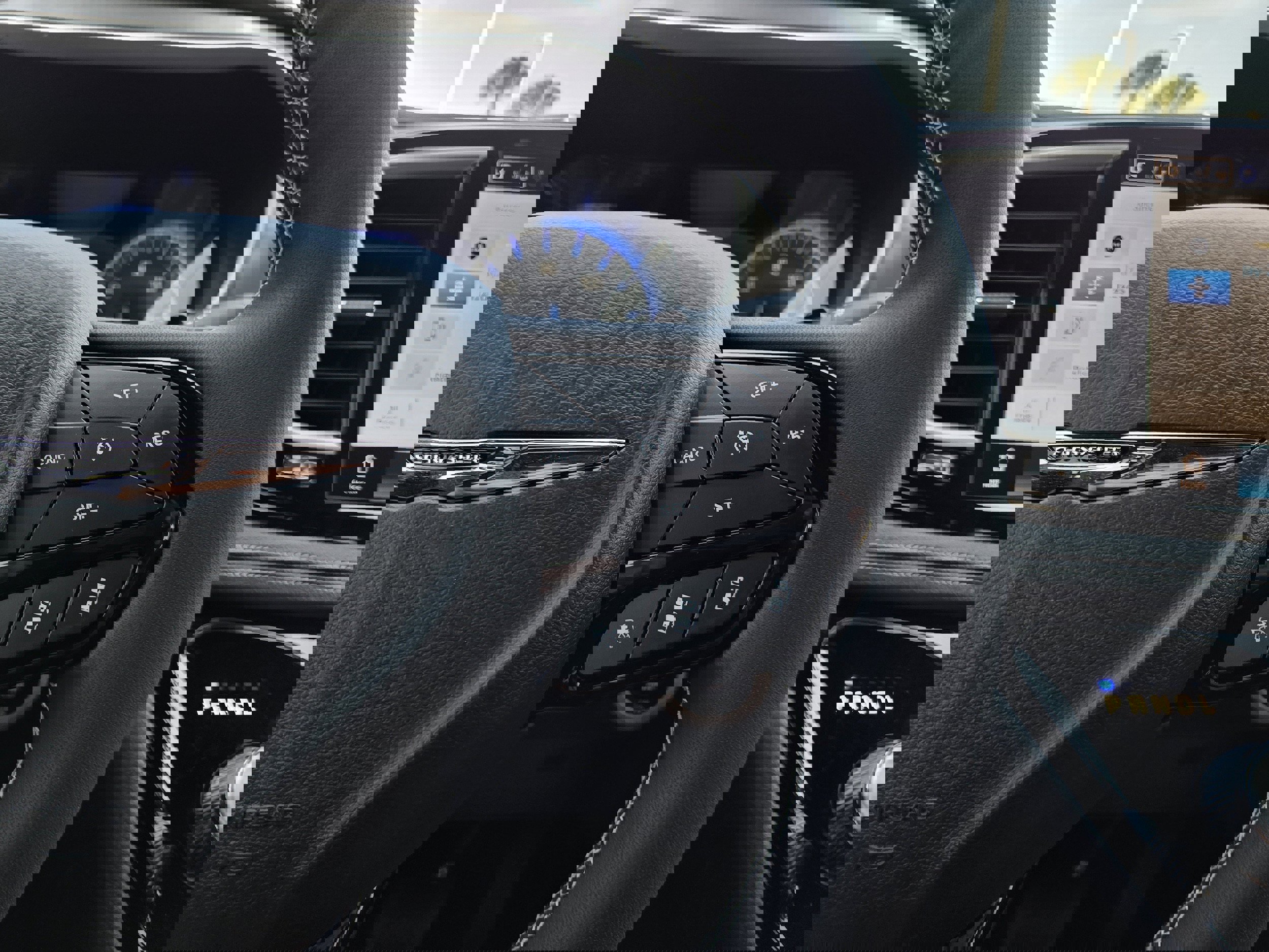 New 2026 Chrysler Pacifica Select image 43