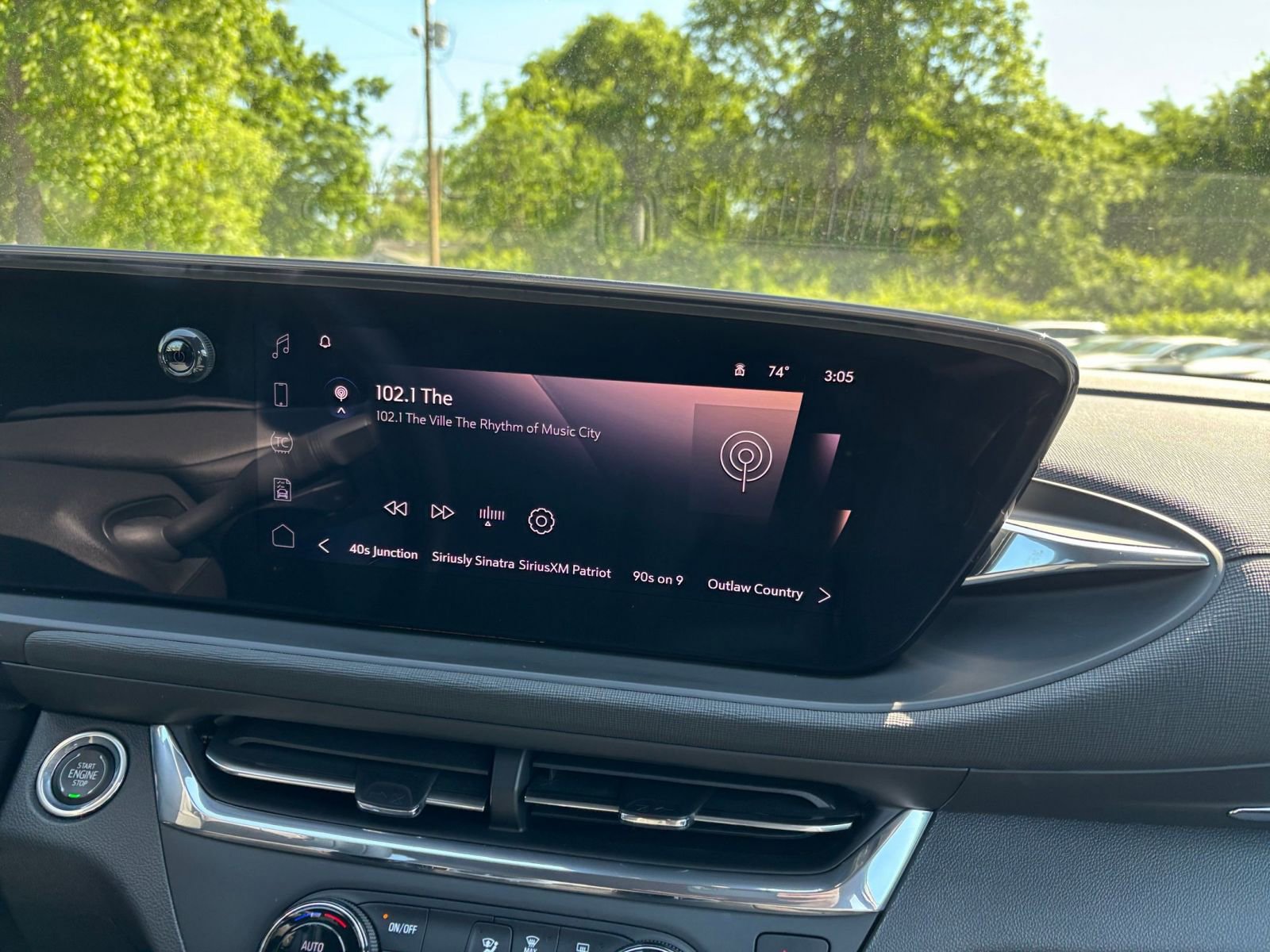 Used 2025 Buick Envista Preferred FWD image 20