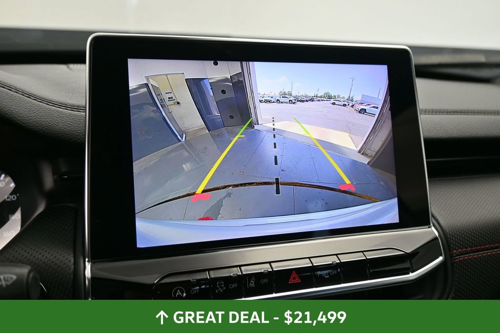 Used 2025 Jeep Compass Trailhawk AWD/4WD image 37