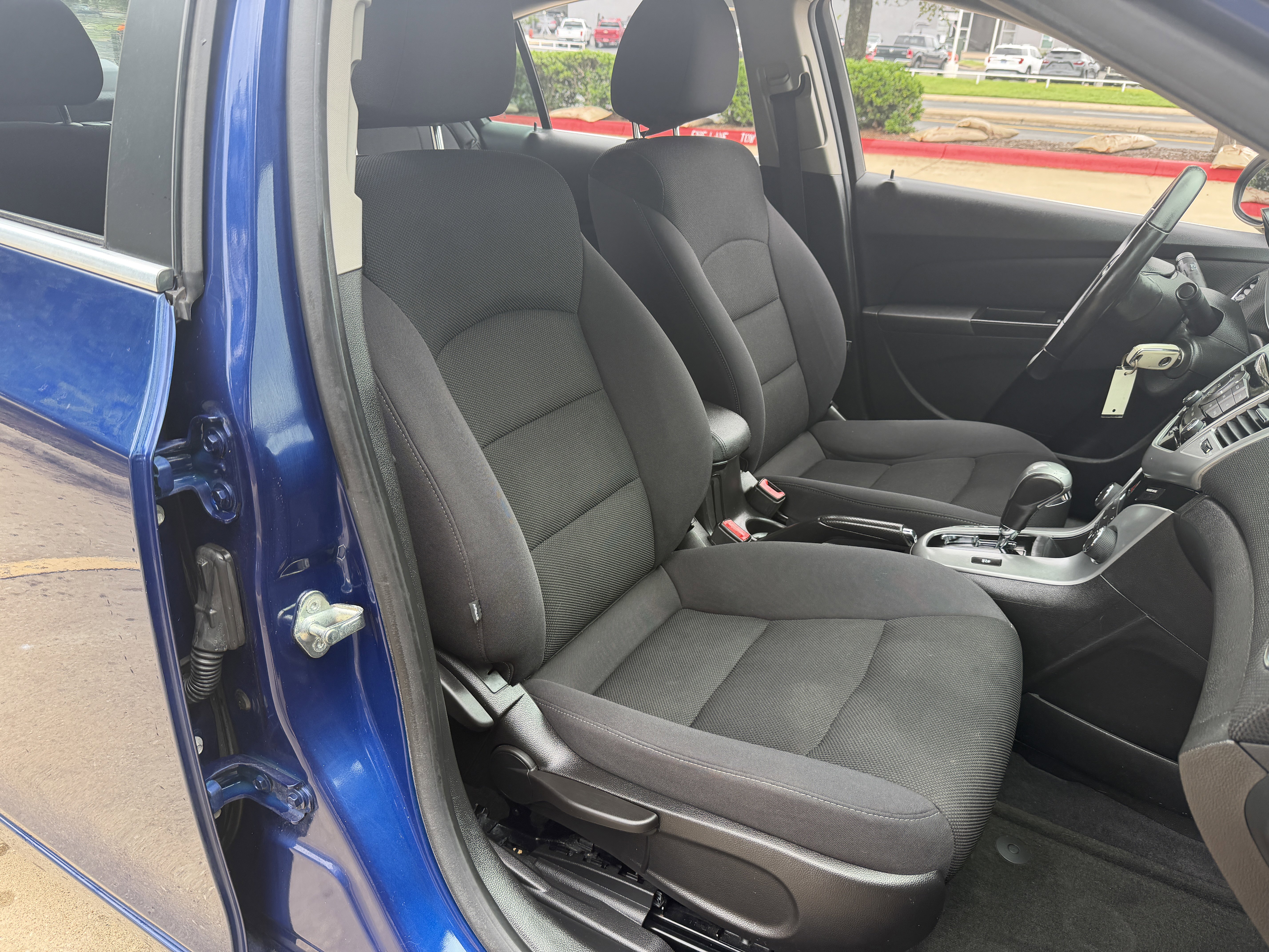 Used 2012 Chevrolet Cruze Eco FWD image 10