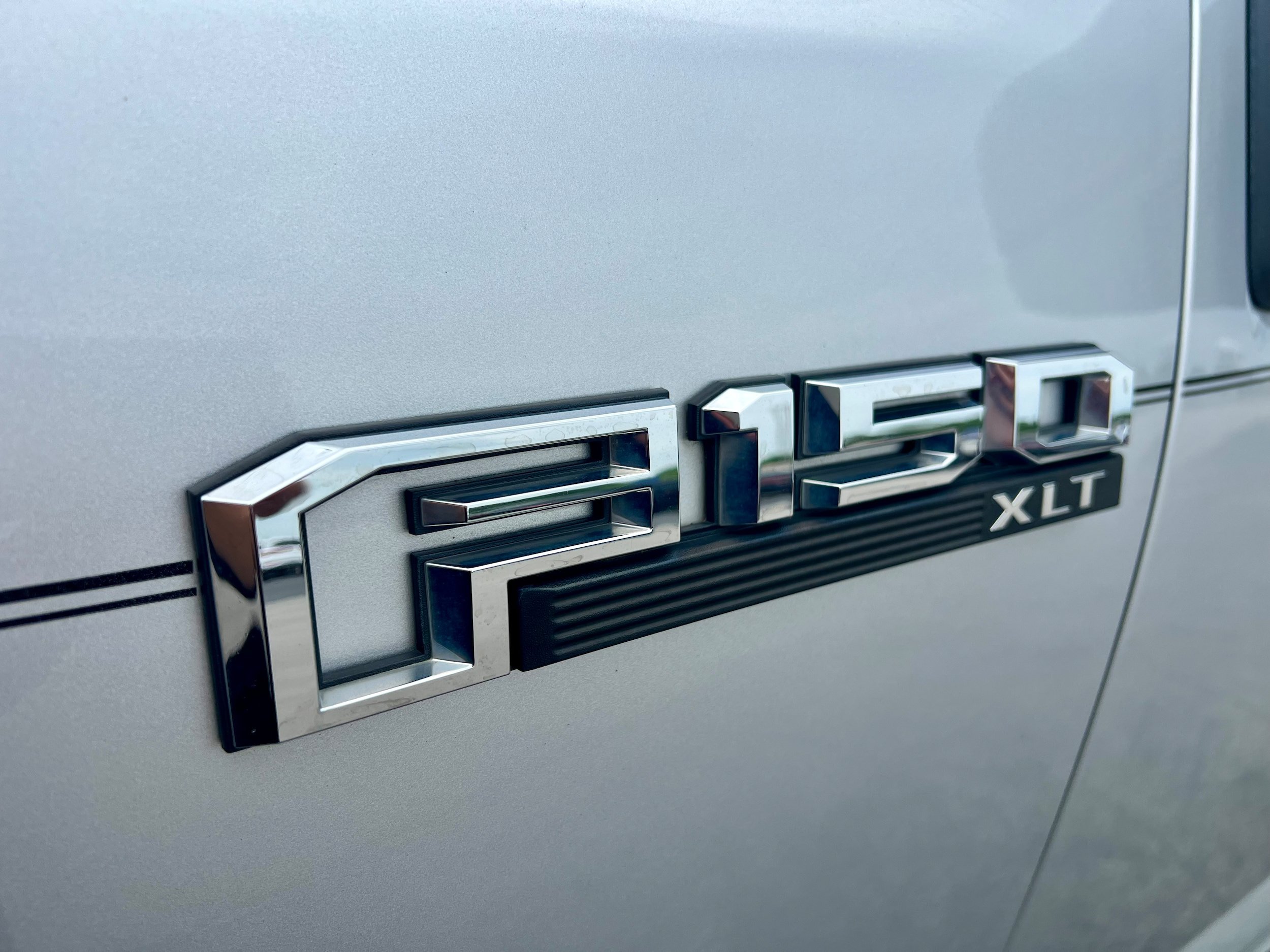 Used 2016 Ford F150 XLT w/ Equipment Group 302A Luxury AWD/4WD image 19
